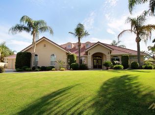 2806 Sothebys Ct, Bakersfield, CA
