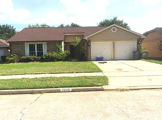 7210 Sonnet Glen Ln, Houston, TX 77095