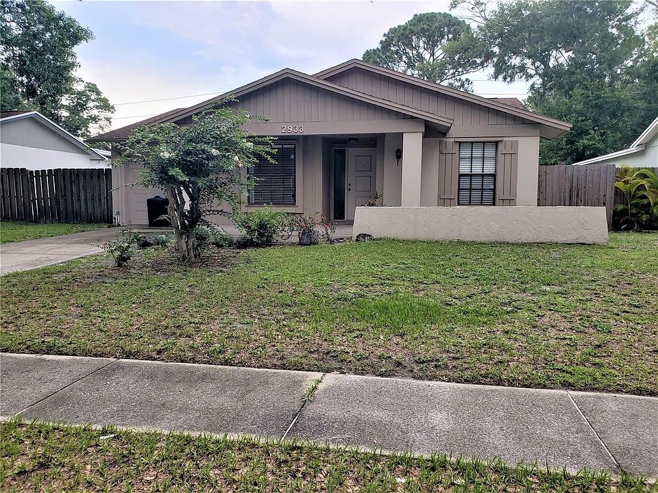 1st image of 2933 Glen Haven Dr