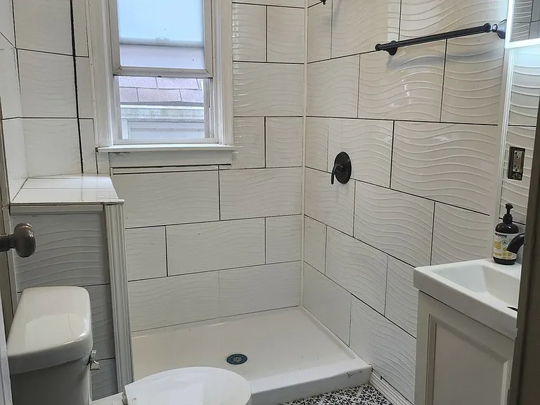 3019 E 80th St #2 — Photo 4