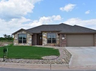 5906 Willeke Dr, San Angelo, TX 76904