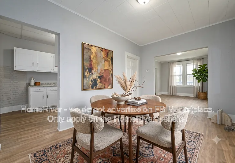 1170 Ridge Ave — Photo 5