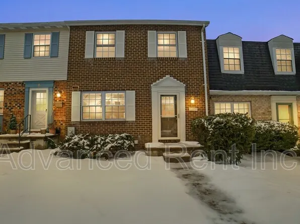 10 Watkins Glen Ct, Cockeysville, MD 21030