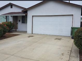 8761 Crucero Dr, Elk Grove, CA 95624
