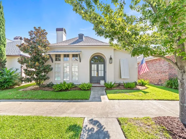 415 Harbor Rd, Youngsville, LA 70592