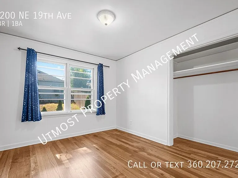 5200 NE 19th Ave — Photo 12