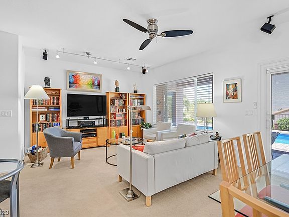 5th image of 2466 Bedford Park Dr