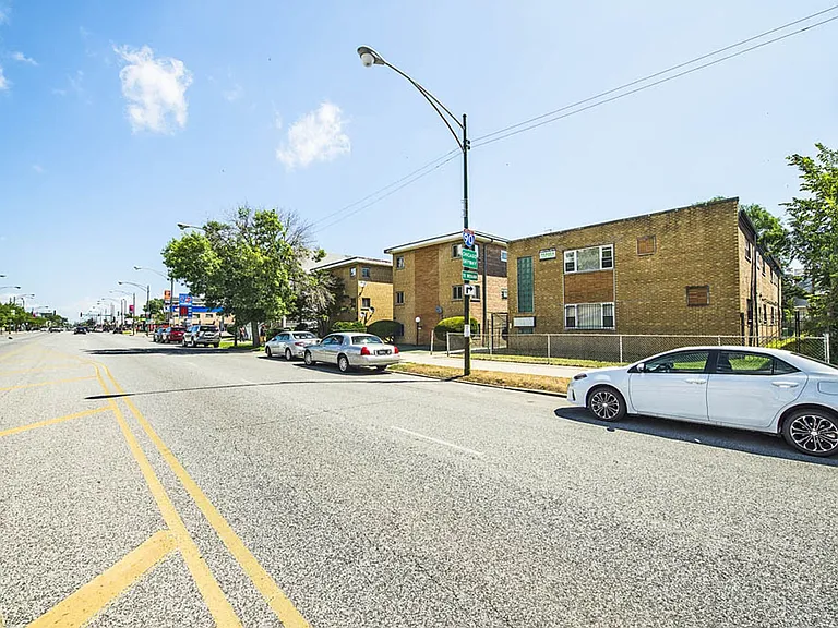 8751 S Cottage Grove Chicago, IL 60619 — Photo 16