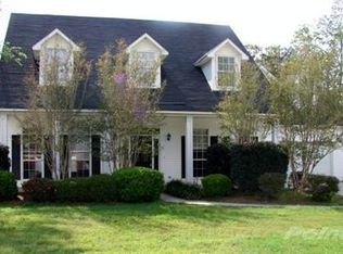 20570 Lowry Dr, Fairhope, AL 36532