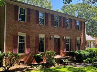 2304 Red Forest Rd, Greensboro, NC 27410