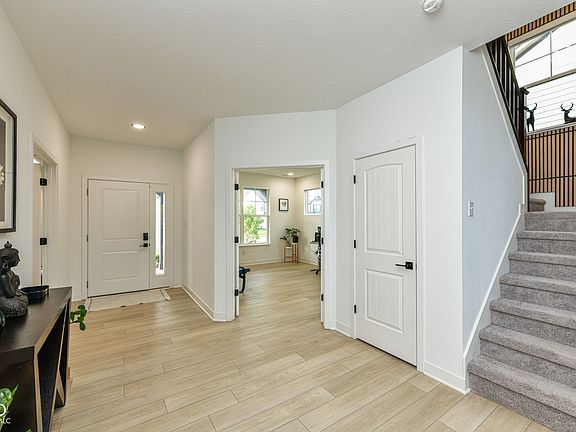 4th image of 531 Ogala Dr