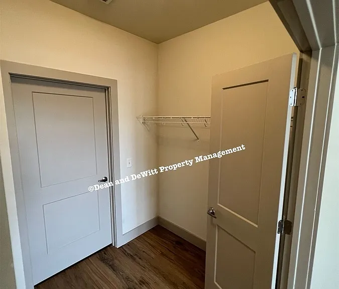 New Luxury Rentals In The Heart of Largo — Photo 12