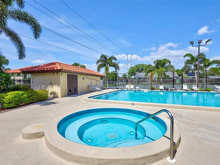 1712 Hammock Pine Blvd #1712 — Photo 36
