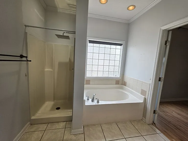 1324 Kershaw Loop #206 — Photo 18