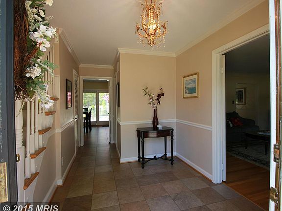 3rd image of 9412 Ferry Landing Ct
