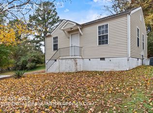 106 Valley View Cir, Clarksville, TN 37040