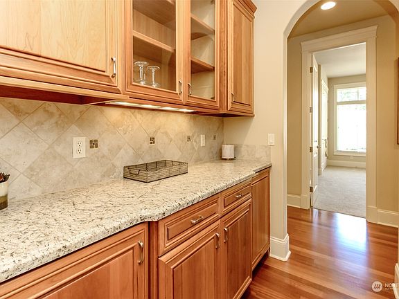 2nd image of 29040 118th Avenue SE