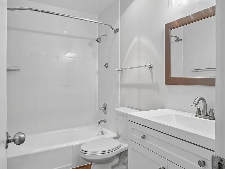 5128 Cliffhaven Dr — Photo 25