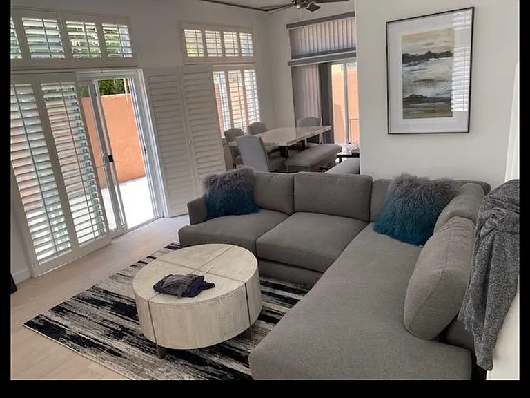 2020 Santa Ana Ave #H — Photo 3