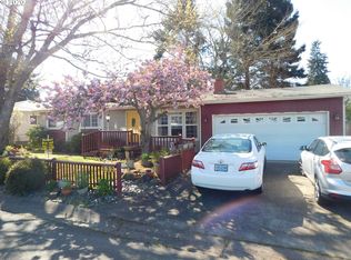232 W Susan St, Roseburg, OR 97471