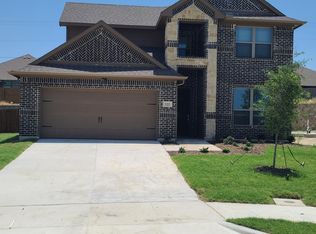 525 Hillcrest Cir, Justin, TX 76247