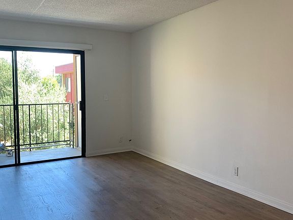 2nd image of 5715 Elmer Ave APT 10