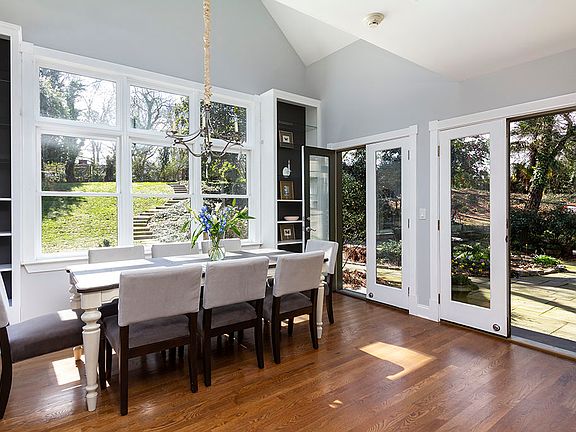 Open, light-filled dining