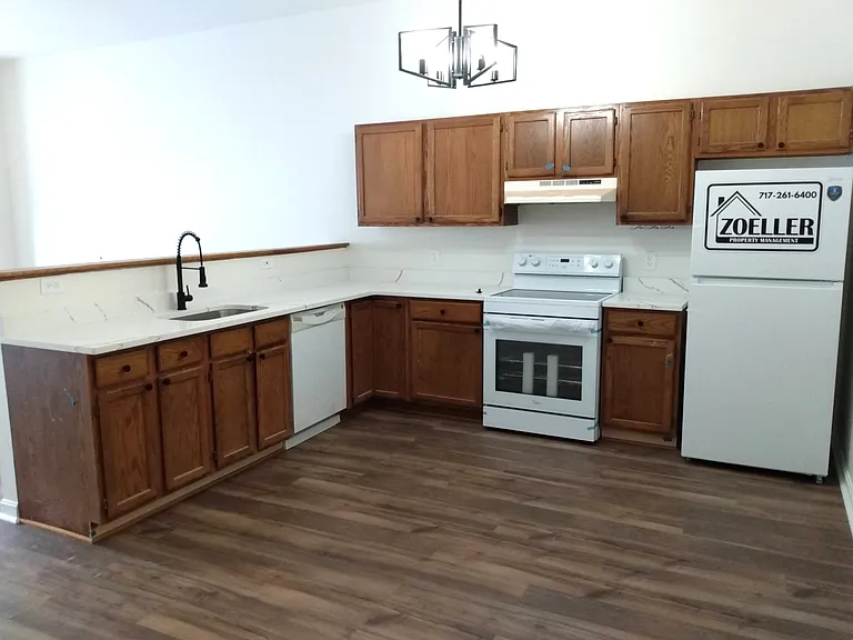 1400 Scotland Ave — Photo 6