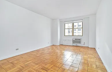 Rented by Estate Realty Management