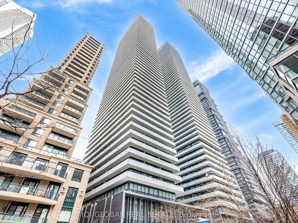 42 Charles St E Unit 2304, Toronto, ON M4Y 0B7
