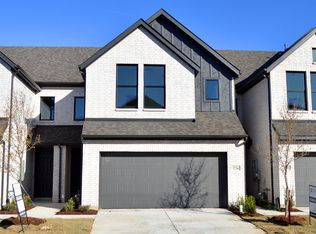 3736 Pierce Ln, Grand Prairie, TX 75052