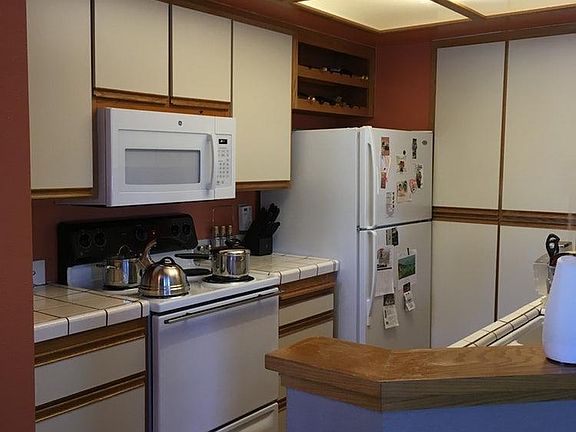 5th image of 3829 Crow Canyon Rd