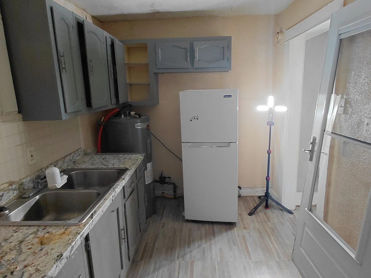 2 bed, 616 sqft, $842 — Photo 3