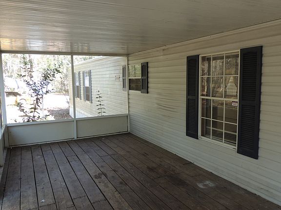 5th image of 18450 NW 141st Ave