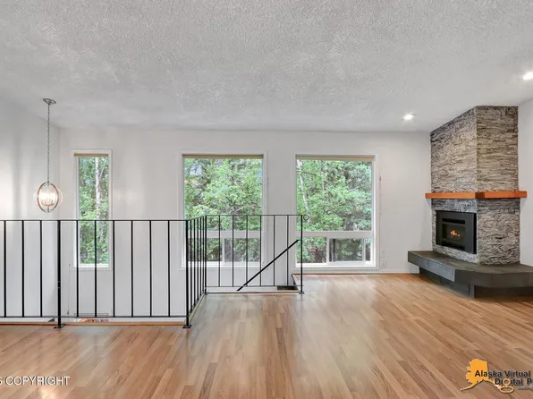 4202 Pinnacle Cir #7, Anchorage, AK 99504