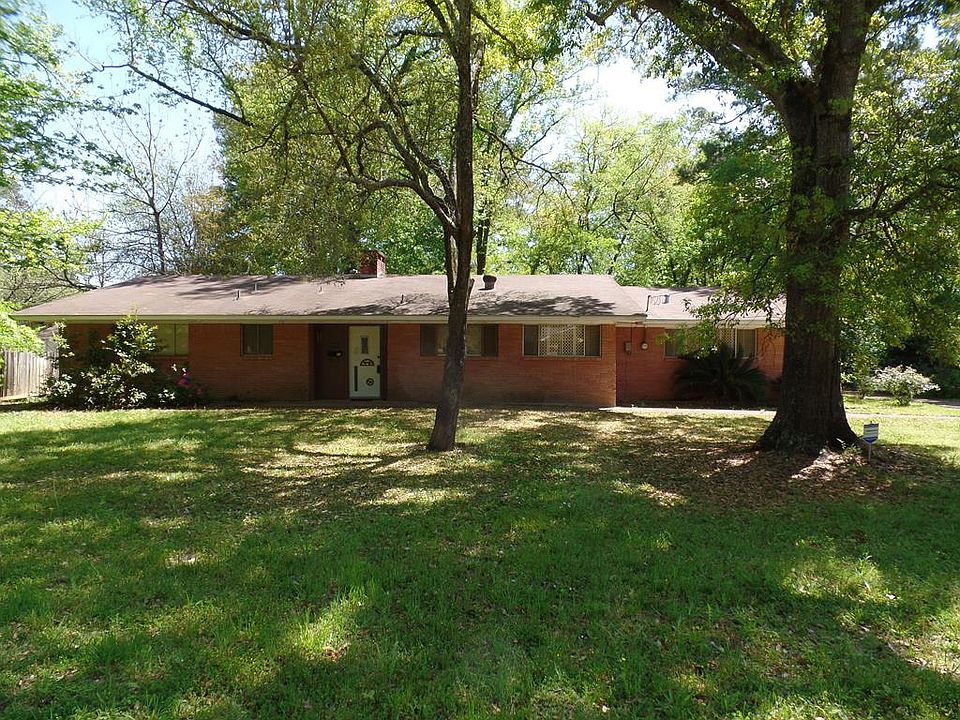 1st image of 1513 S Broadmoor Dr