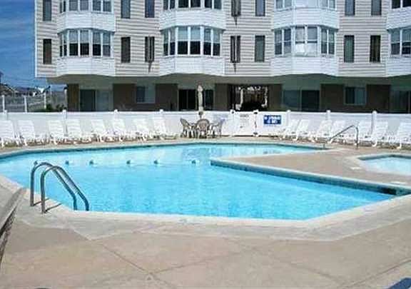 3rd image of 4114 Central Ave Unit 213