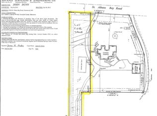 4940 Saint Albans Bay Rd, Greenwood, MN 55331