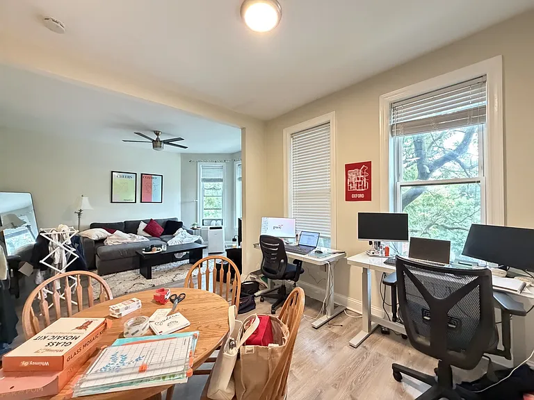 854 W George St #4 — Photo 15