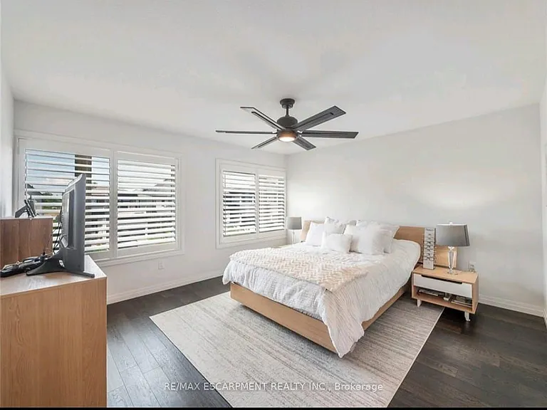 79 Greenwich Ave — Photo 11