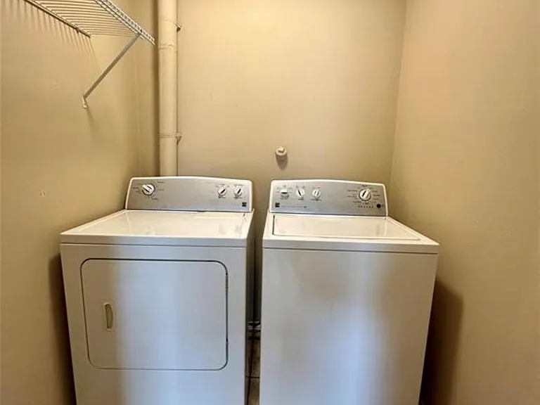 5343 Richmond Ave #28 — Photo 6