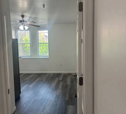 3rd image of 1209 N Caroline St #3