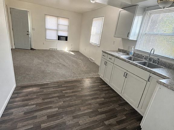5th image of 343 Forest Dr