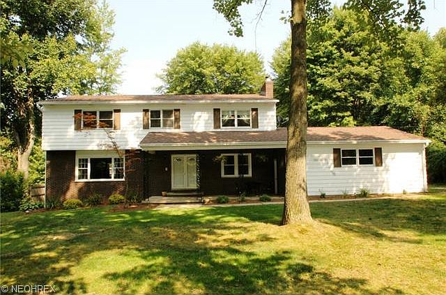 1st image of 2657 Laurie Ln