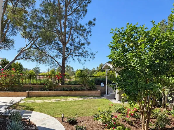 4 Wigeon Ln, Aliso Viejo, CA 92656