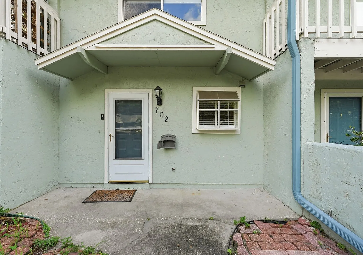 Convenient Townhome In SW Pickwick Park — Photo 2