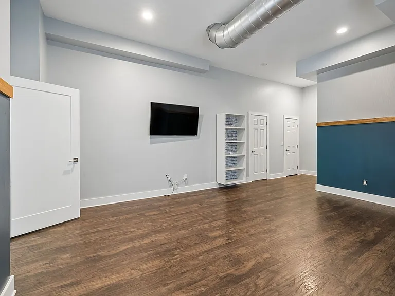 2320 Dalebrook Ct — Photo 35