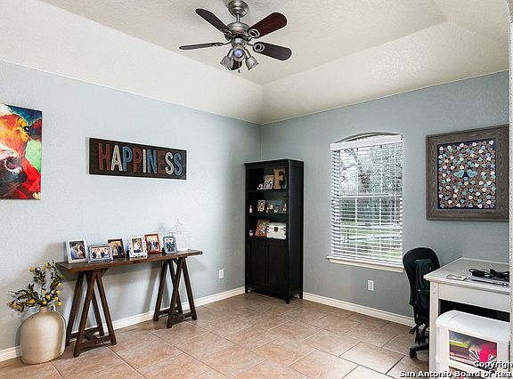 4th image of 581 Rose Branch Dr