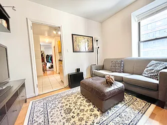 Rented by Century 21 Premier 