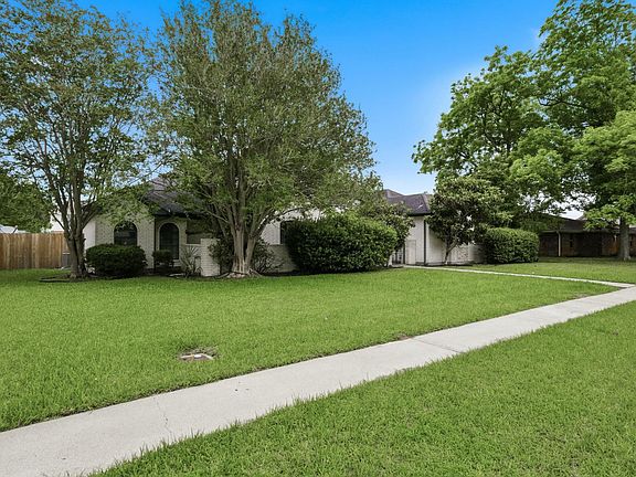 3rd image of 742 Texas Ave